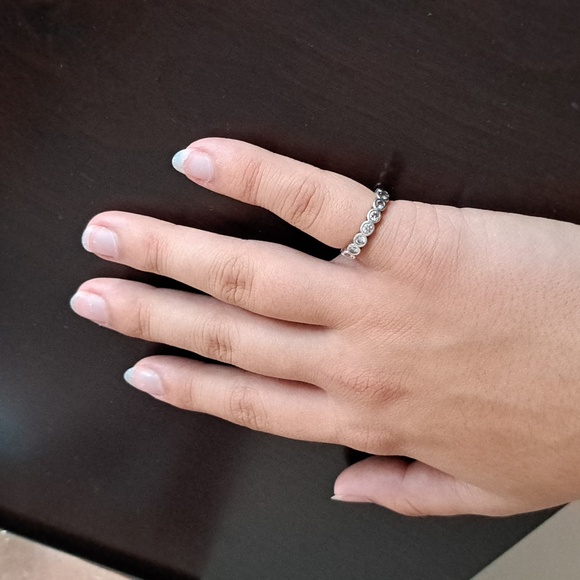 Pandora eternity ring - Picture 3 of 5